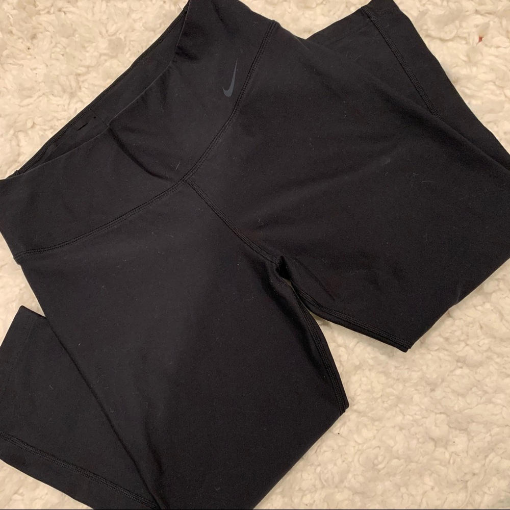 Nike Legend Leggings Dri-Fit Tights 🖤